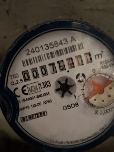 Ir DJ TV RGB LED ir kitas prekes esančias už UAB vykdo veiklą su kitais atvejais kai yra daug sudėti